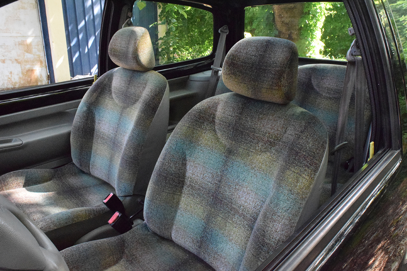 Illustration for article titled I promised pics of my Twingo